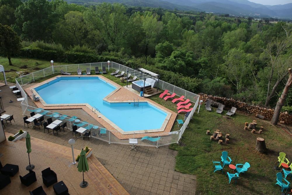 Hotel Le Neoulous Le Boulou Exteriér fotografie