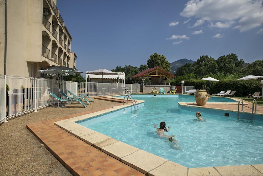 Hotel Le Neoulous Le Boulou Exteriér fotografie